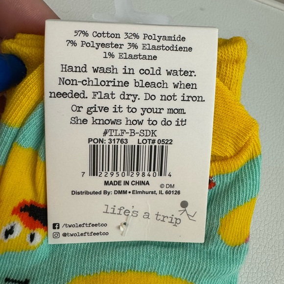 NWT Two Left Feet sitting duck socks - Picture 7 of 9